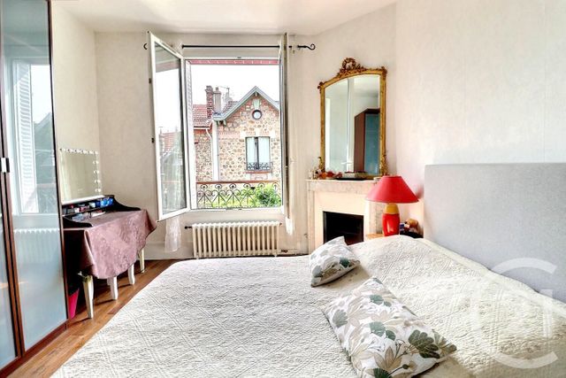 Maison à vendre - 6 pièces - 118 m2 - Noisy Le Sec - 93 - ILE-DE-FRANCE