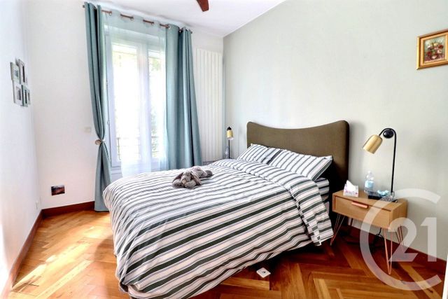 Appartement à vendre - 5 pièces - 98,41 m2 - Les Lilas - 93 - ILE-DE-FRANCE