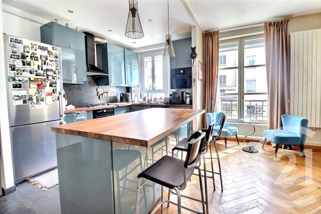 Appartement à vendre - 5 pièces - 98,41 m2 - Les Lilas - 93 - ILE-DE-FRANCE