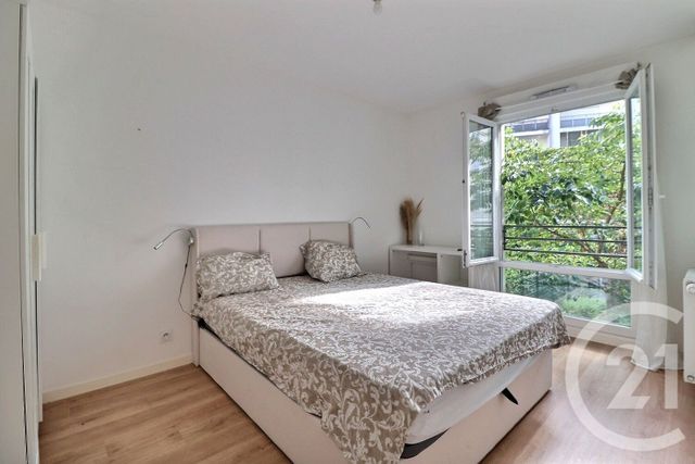 Appartement à vendre - 2 pièces - 40 m2 - Romainville - 93 - ILE-DE-FRANCE