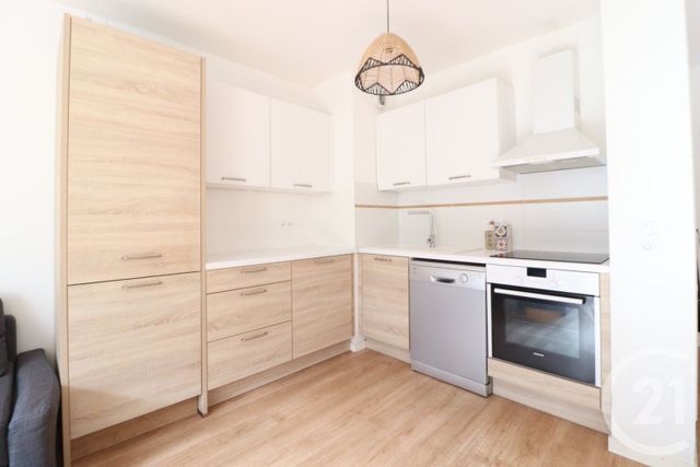 Appartement à vendre - 2 pièces - 40 m2 - Romainville - 93 - ILE-DE-FRANCE