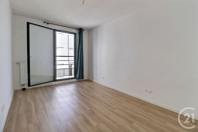 Appartement à vendre - 2 pièces - 56,69 m2 - Bagnolet - 93 - ILE-DE-FRANCE
