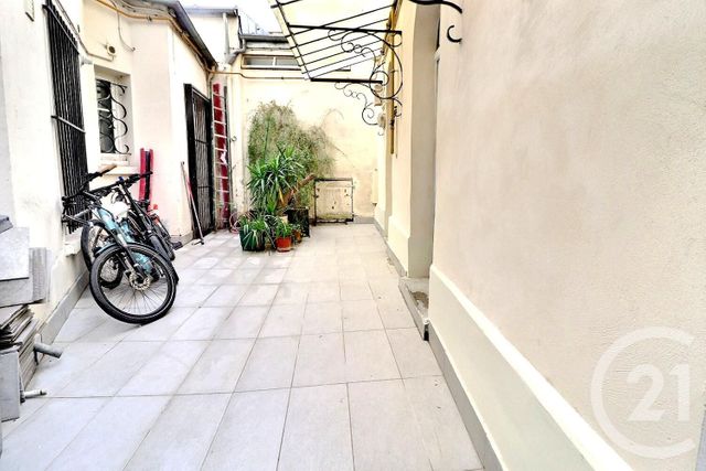 Appartement Local à vendre - 1 pièce - 27 m2 - Les Lilas - 93 - ILE-DE-FRANCE