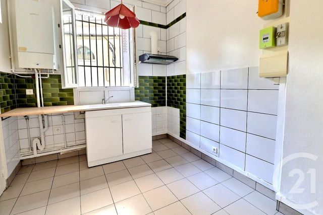 Appartement Local à vendre - 1 pièce - 27 m2 - Les Lilas - 93 - ILE-DE-FRANCE