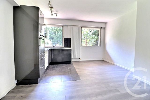 Appartement F2 à vendre - 2 pièces - 37 m2 - Les Lilas - 93 - ILE-DE-FRANCE