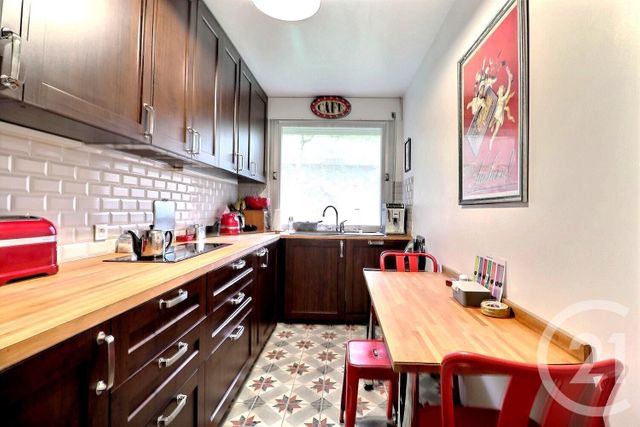 Appartement à vendre - 4 pièces - 87,68 m2 - Les Lilas - 93 - ILE-DE-FRANCE