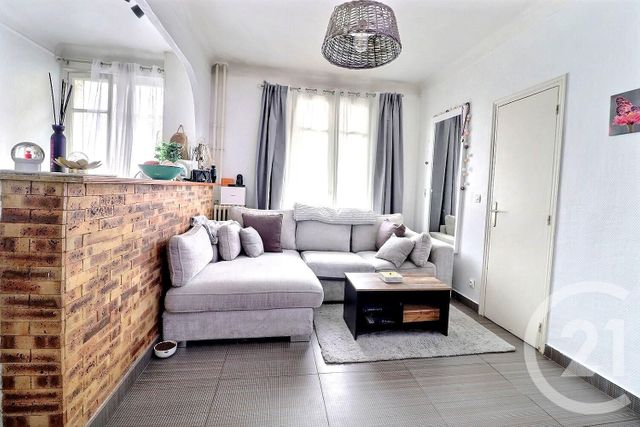 Appartement à vendre - 2 pièces - 44,36 m2 - Les Lilas - 93 - ILE-DE-FRANCE