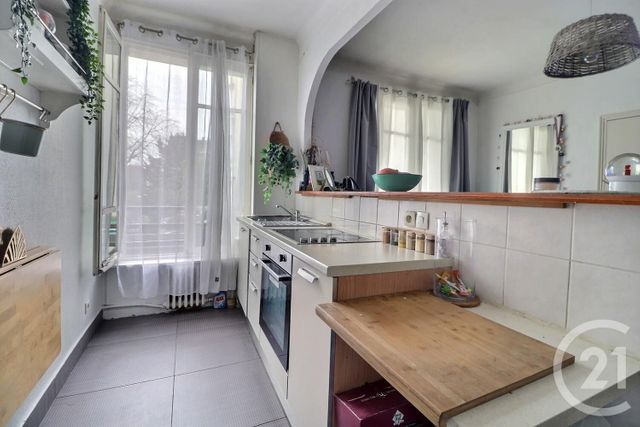 Appartement à vendre - 2 pièces - 44,36 m2 - Les Lilas - 93 - ILE-DE-FRANCE