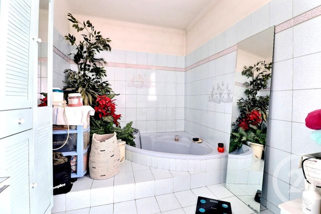 Maison &agrave; vendre - 6 pi&egrave;ces - 239 m2 - Romainville - 93 - ILE-DE-FRANCE
