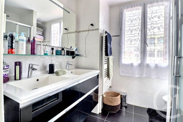 Maison &agrave; vendre - 6 pi&egrave;ces - 239 m2 - Romainville - 93 - ILE-DE-FRANCE