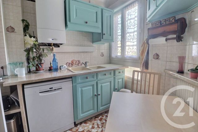 Appartement &agrave; vendre - 4 pi&egrave;ces - 84,45 m2 - Les Lilas - 93 - ILE-DE-FRANCE