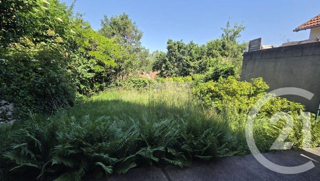  à vendre LES LILAS