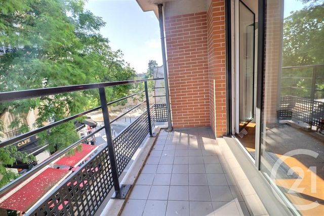 Appartement &agrave; vendre - 2 pi&egrave;ces - 47 m2 - Les Lilas - 93 - ILE-DE-FRANCE