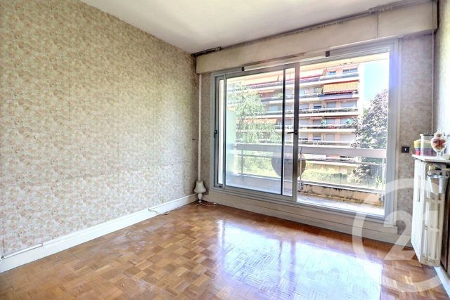 Appartement F3 &agrave; vendre - 3 pi&egrave;ces - 66,01 m2 - Les Lilas - 93 - ILE-DE-FRANCE