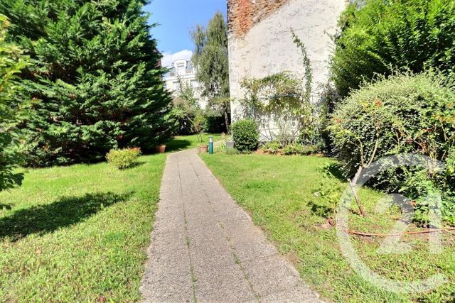 Appartement &agrave; vendre - 6 pi&egrave;ces - 92,30 m2 - Les Lilas - 93 - ILE-DE-FRANCE