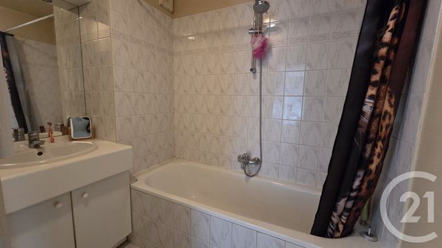 Appartement &agrave; vendre - 6 pi&egrave;ces - 92,30 m2 - Les Lilas - 93 - ILE-DE-FRANCE