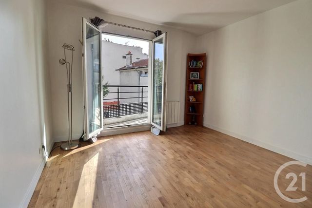 Appartement &agrave; vendre - 5 pi&egrave;ces - 105 m2 - Les Lilas - 93 - ILE-DE-FRANCE